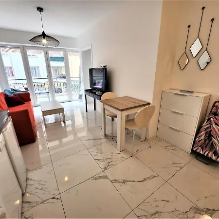 Apartamento 2 Pieces Neuf+terrasse